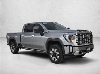 Used 2024 GMC Sierra 2500 Denali w/ Denali Reserve Package AWD/4WD video 3
