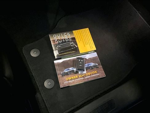 Used 2024 Jeep Grand Cherokee Limited 4xe image 20