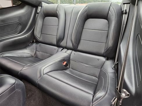 Used 2024 Ford Mustang GT Premium image 9
