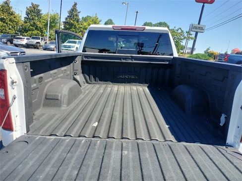 Used 2022 Chevrolet Silverado 1500 High Country image 15