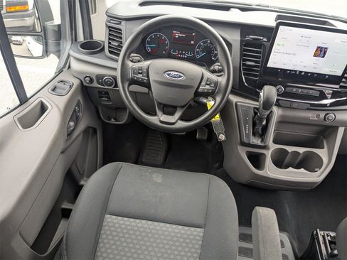 Used 2023 Ford Transit 350 XLT image 17