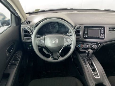 Used 2018 Honda HR-V LX image 22