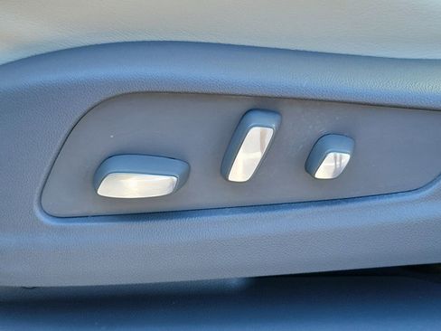 Used 2020 Cadillac XT6 Premium Luxury image 30