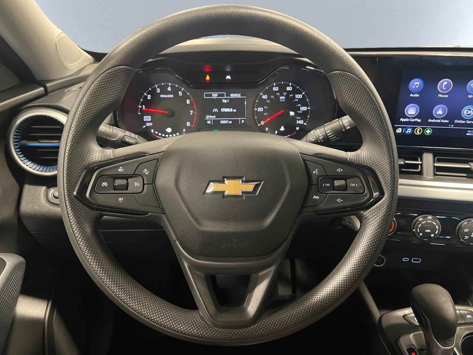 Used 2025 Chevrolet Trax LS FWD image 17