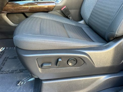 Certified 2022 GMC Sierra 1500 Elevation w/ LPO, Elevation Black Package image 13