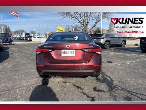 Used 2020 Nissan Sentra SV w/ Trunk Package image 7