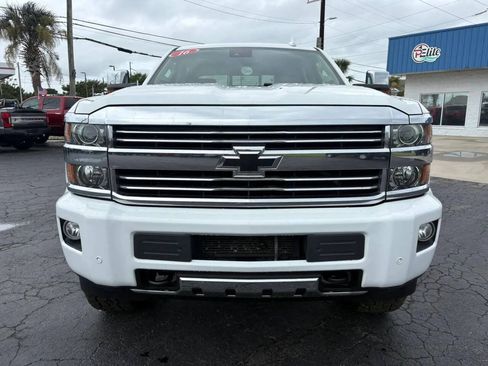 Used 2016 Chevrolet Silverado 2500 High Country w/ Duramax Plus Package AWD/4WD image 9