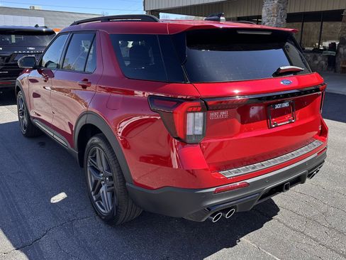 Used 2026 Ford Explorer ST w/ Sun And Sound Package AWD/4WD image 7