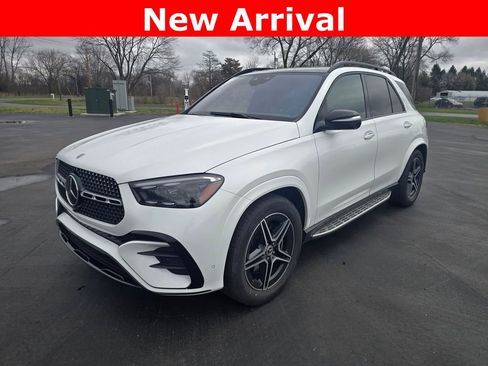 Used 2025 Mercedes-Benz GLE 450 4MATIC image 1