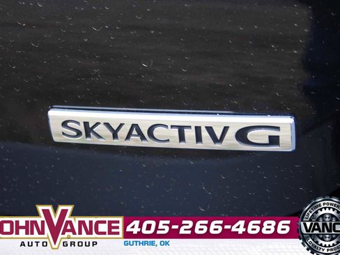 Used 2024 MAZDA MAZDA3 s image 8