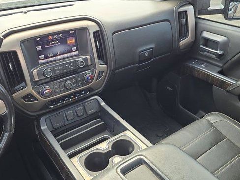 Used 2015 GMC Sierra 3500 Denali w/ Duramax Plus Package image 16
