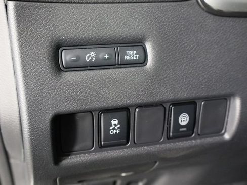 Used 2023 Nissan Murano SV AWD/4WD image 21