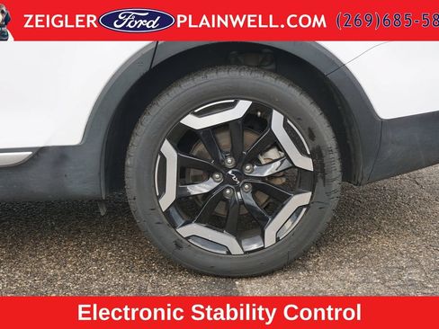Used 2025 Kia Telluride S AWD/4WD image 9