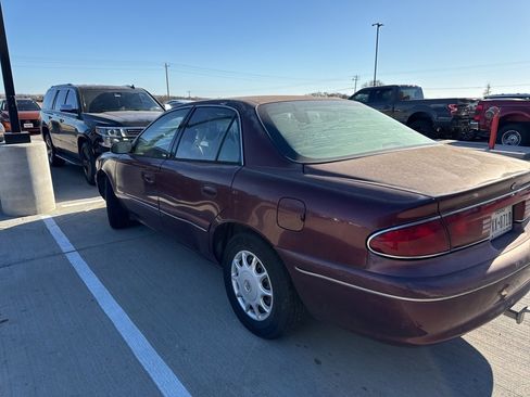 Used 2001 Buick Century Custom w/ Premium Pkg image 5