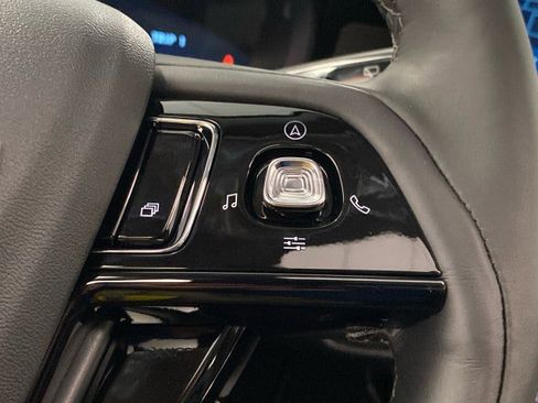 New 2025 Lincoln Corsair Reserve w/ Equipment Group 202A image 20