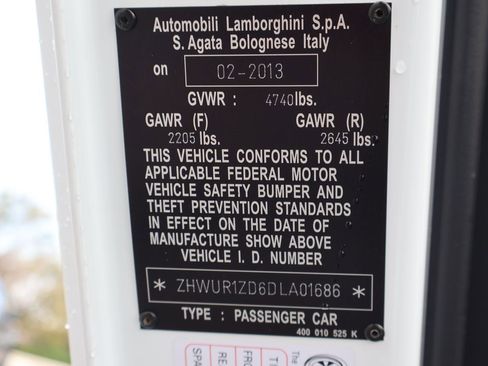 Used 2013 Lamborghini Aventador LP 700-4 image 22