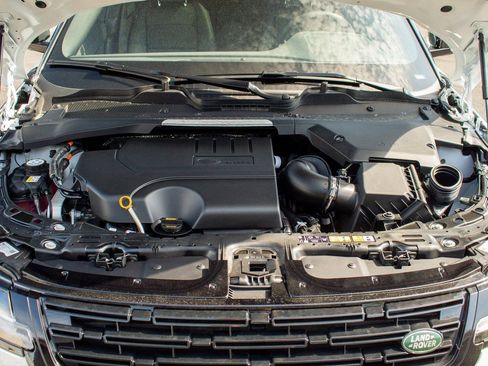 New 2024 Land Rover Range Rover Evoque Dynamic SE image 22