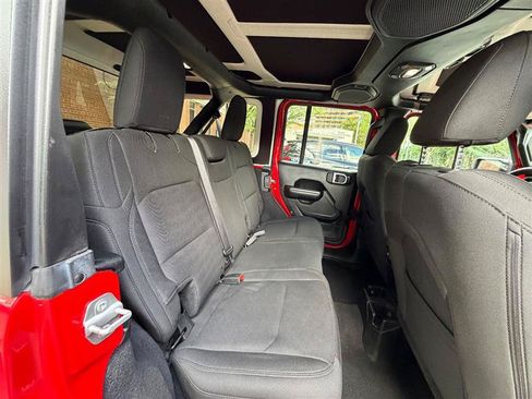 Used 2018 Jeep Wrangler Unlimited Sport S AWD/4WD image 31