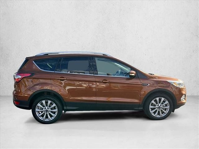 Used 2017 Ford Escape Titanium AWD/4WD image 4