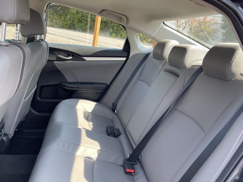Used 2020 Honda Civic Touring image 15