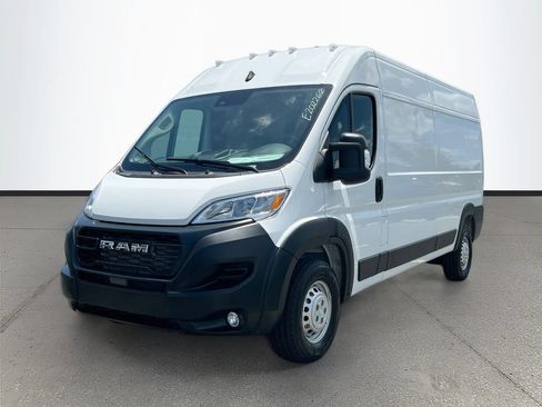 New 2026 RAM ProMaster 2500 w/ Convenience Group FWD image 3