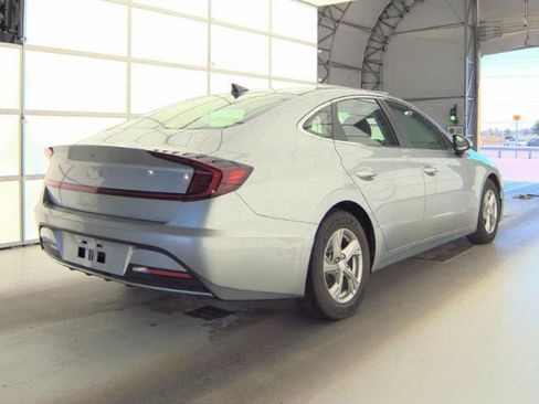 Used 2022 Hyundai Sonata SE FWD image 6