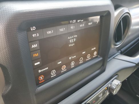 Certified 2020 Jeep Wrangler Unlimited Sport S AWD/4WD image 25