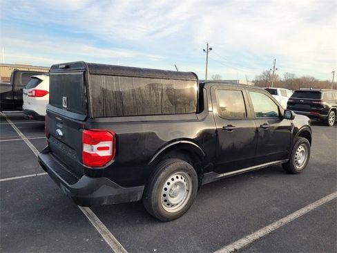 Certified 2022 Ford Maverick XL image 3