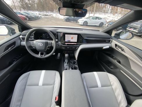 New 2026 Toyota Camry SE image 37