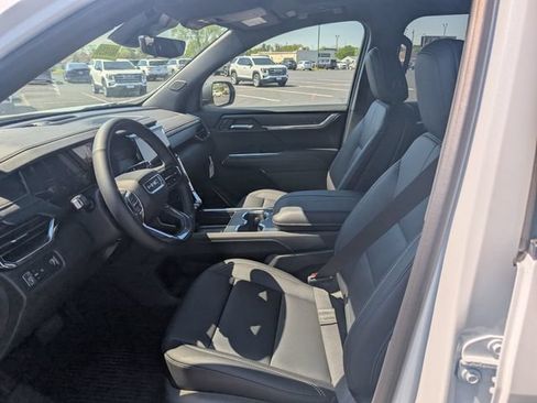 New 2026 GMC Acadia Elevation w/ Black Edition FWD image 13