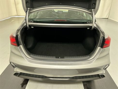 Certified 2023 Kia Forte LXS image 21
