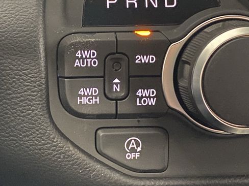 New 2026 RAM 1500 Big Horn AWD/4WD image 23