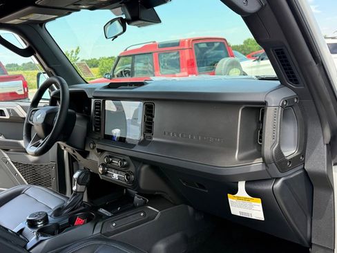 New 2026 Ford Bronco Big Bend AWD/4WD image 15