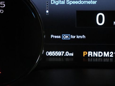 Used 2017 Ford F250 Platinum w/ Platinum Ultimate Package image 40