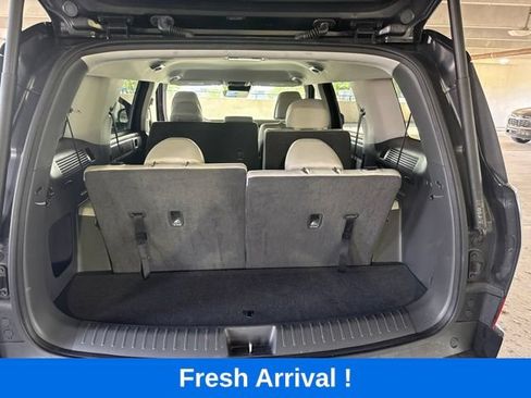 Used 2025 Hyundai Santa Fe SEL FWD image 5