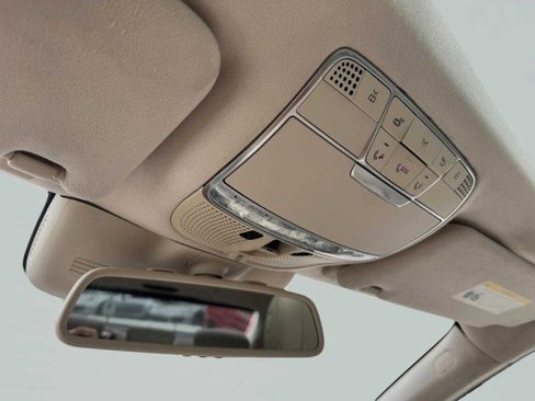 Used 2014 Mercedes-Benz S 550 Sedan image 34