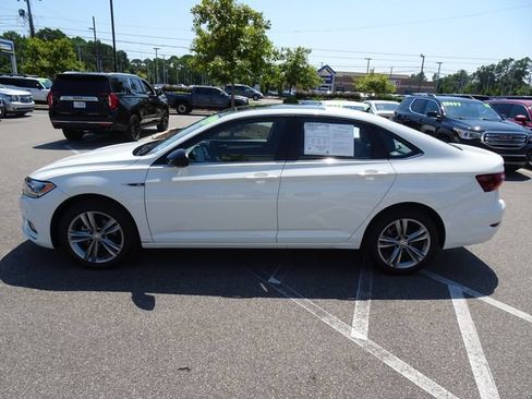 Used 2019 Volkswagen Jetta R-Line FWD image 7