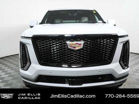 Used 2026 Cadillac Escalade Sport w/ Touring Package AWD/4WD image 32
