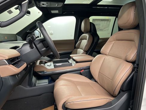 New 2026 Lincoln Navigator Black Label AWD/4WD image 30