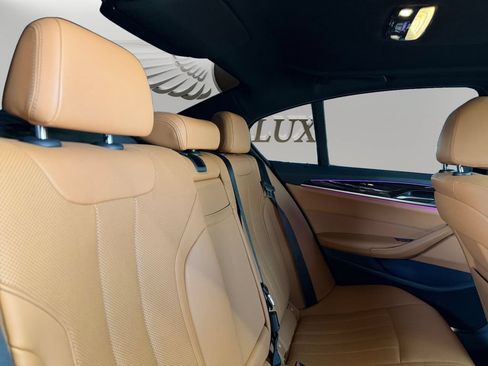 Used 2021 BMW 540i w/ M Sport Package RWD image 29