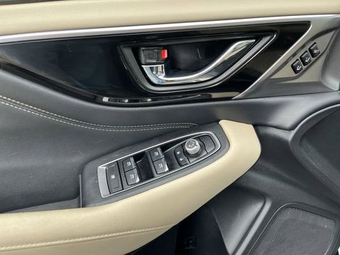 Used 2023 Subaru Outback Limited image 17