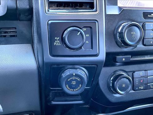 Used 2018 Ford F150 XLT w/ Equipment Group 302A Luxury image 33