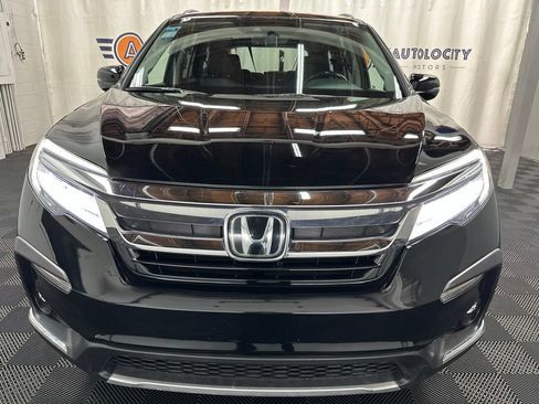 Used 2022 Honda Pilot Touring image 4