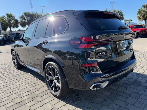 New 2026 BMW X5 xDrive40i w/ M Sport Package AWD/4WD image 11