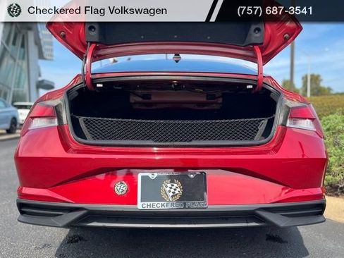 Used 2023 Hyundai Elantra SEL FWD image 18
