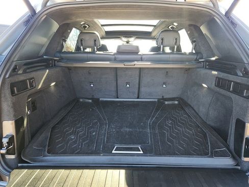 Used 2021 BMW X5 M w/ Competition Package image 28