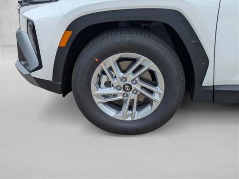 New 2026 Hyundai Tucson SE FWD image 9