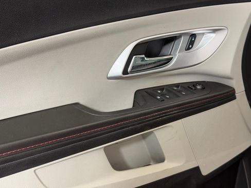 Used 2015 Chevrolet Equinox LT w/ Driver Convenience Package image 14