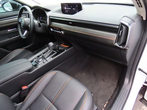 Used 2025 MAZDA CX-50 2.5 Hybrid w/ Weather Package image 9