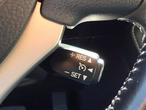 Used 2017 Lexus CT 200h image 21